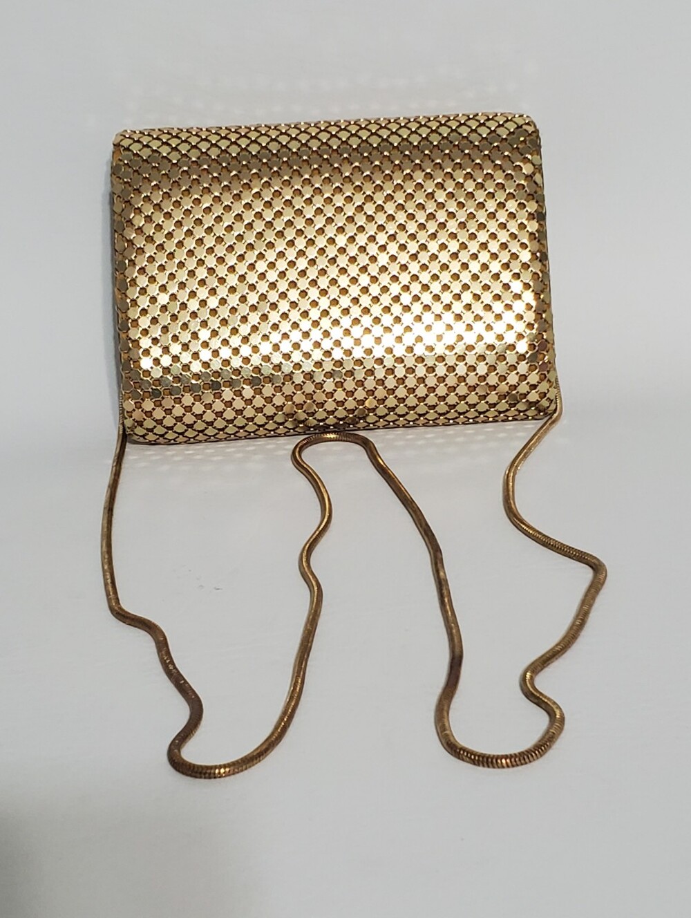 Vintage Y&S Handbags Gold Metallic Mesh Envelope Clutch with Chain Strap - Picture 2 of 6